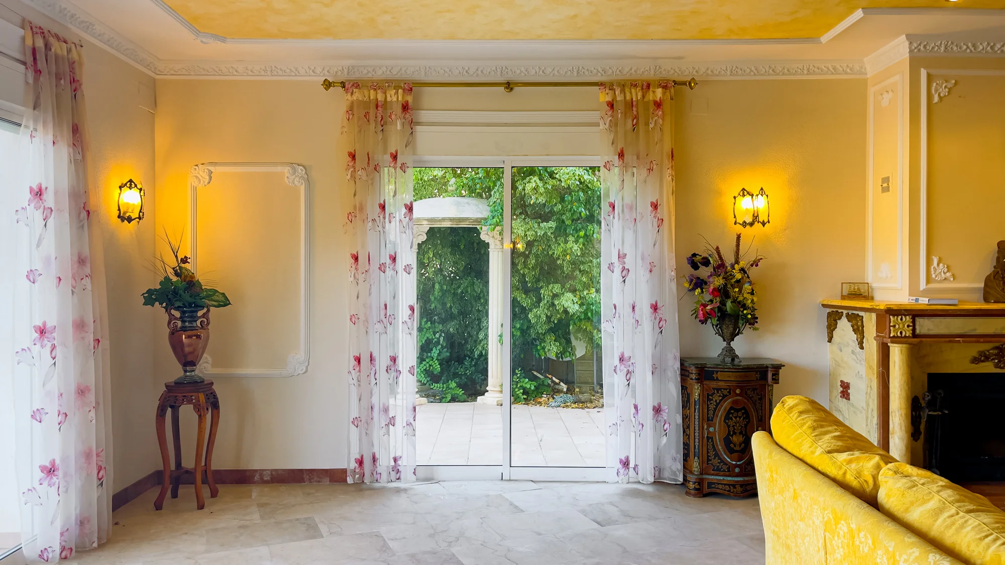 Villa clásica con piscina y vistas al mar en Coveta Fumà · foto 4