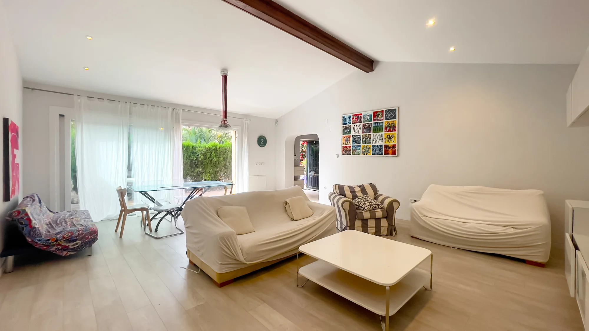 Chalet con piscina y jardín mediterráneo en San Juan pueblo · foto 4