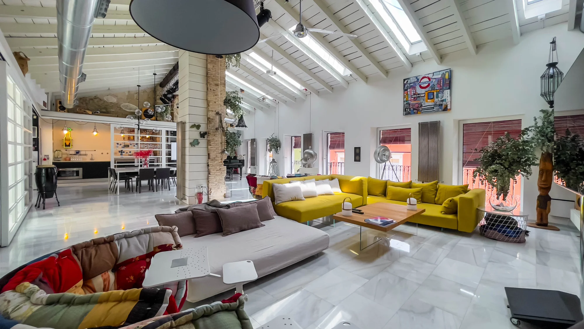 Stromboli, un loft singular en el Centro de Alicante
