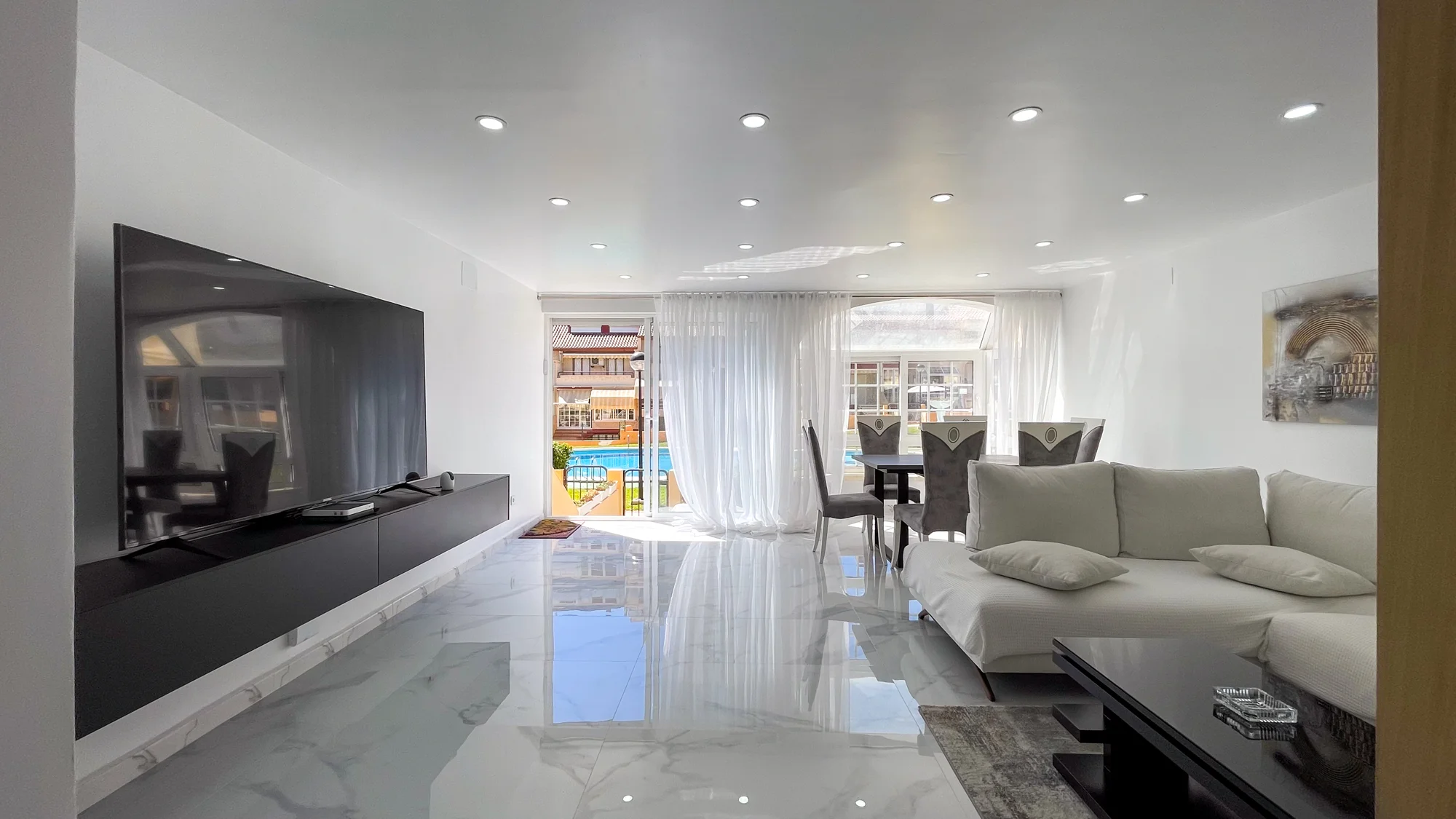 Chalet adosado en Playa Muchavista, El Campello · foto 2