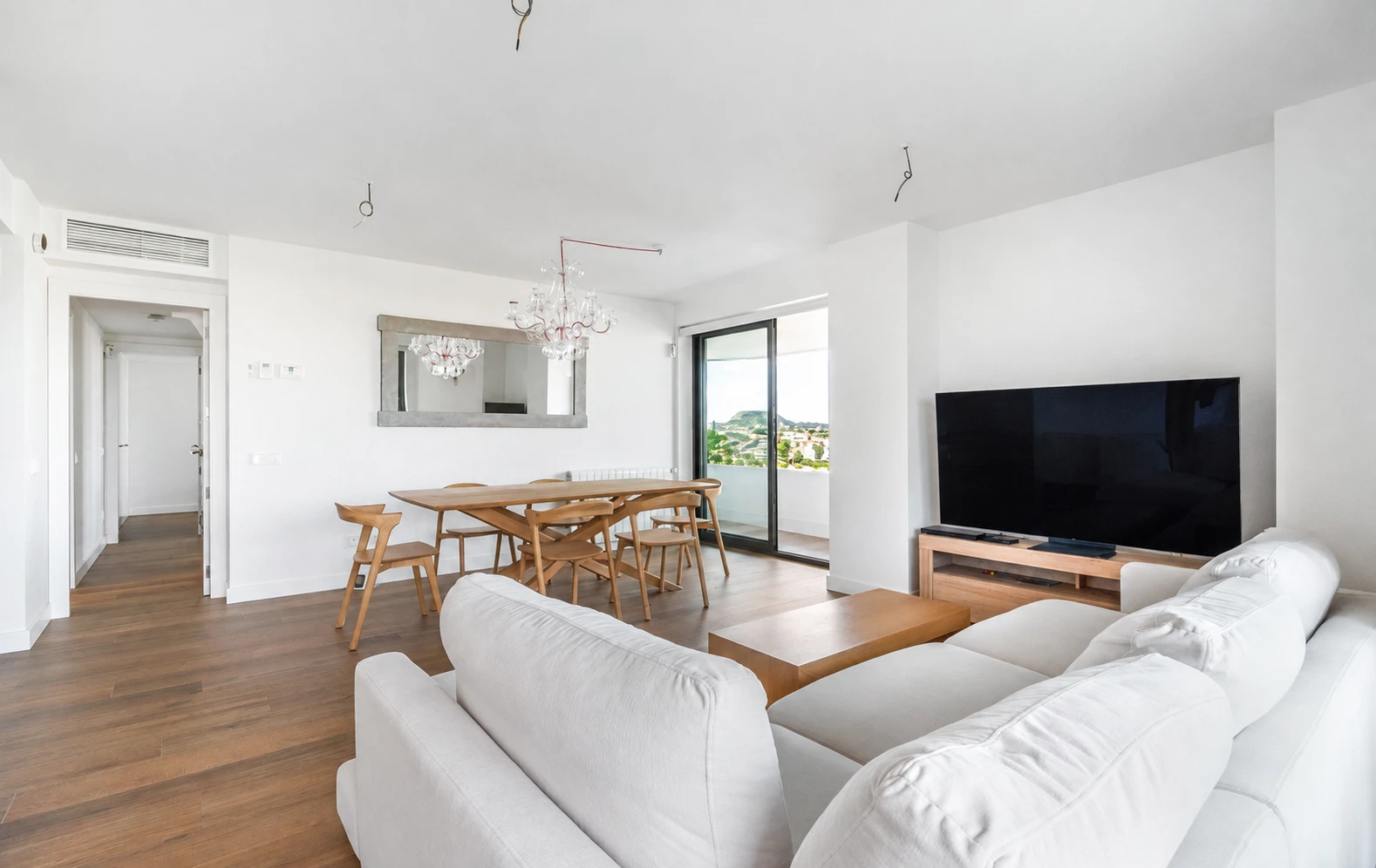Azara, apartamento de tres dormitorios en PAU 5, Alicante · foto 2